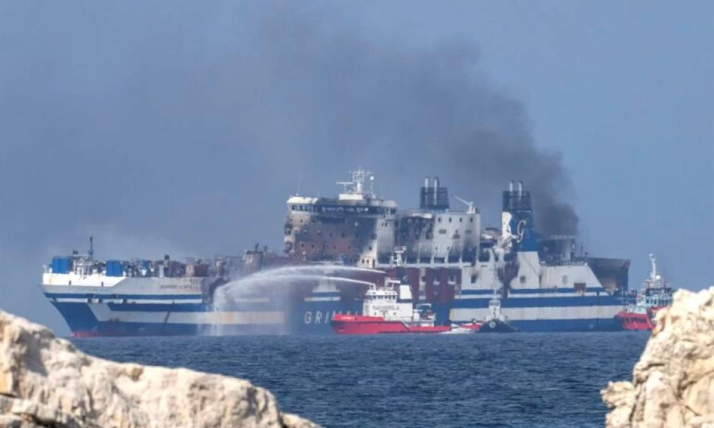 Euroferry Olympia: Κατάθεση στο Λιμενικό δίνει ο 21χρονος διασωθείς